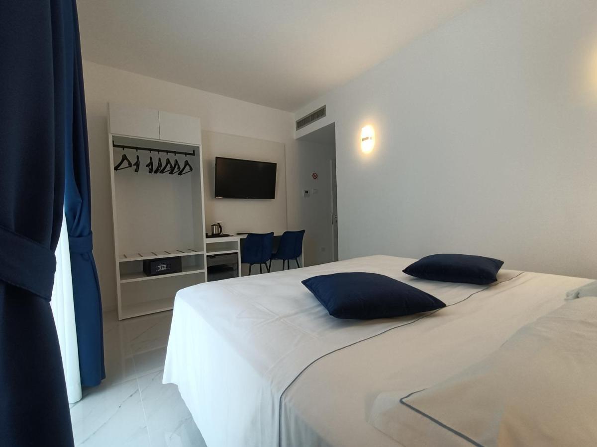 Hotel Smart Cruise Civitavecchia Eksteriør billede