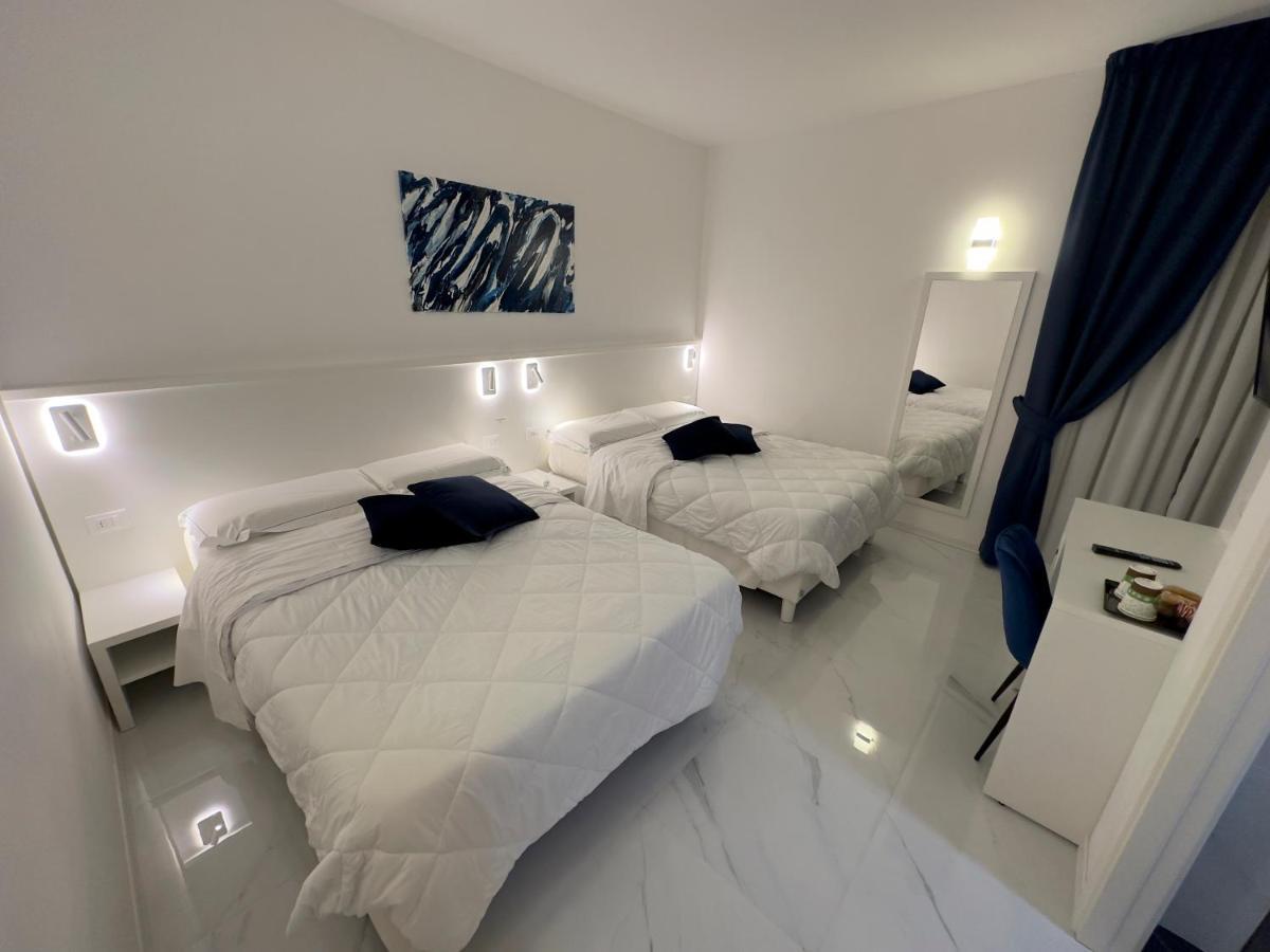 Hotel Smart Cruise Civitavecchia Eksteriør billede