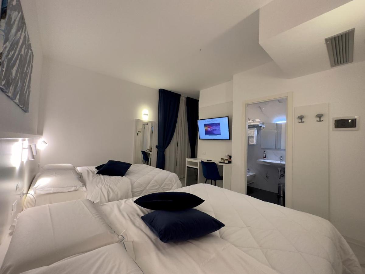 Hotel Smart Cruise Civitavecchia Eksteriør billede