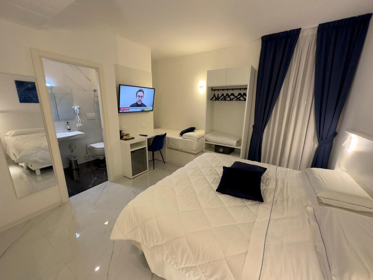 Hotel Smart Cruise Civitavecchia Eksteriør billede